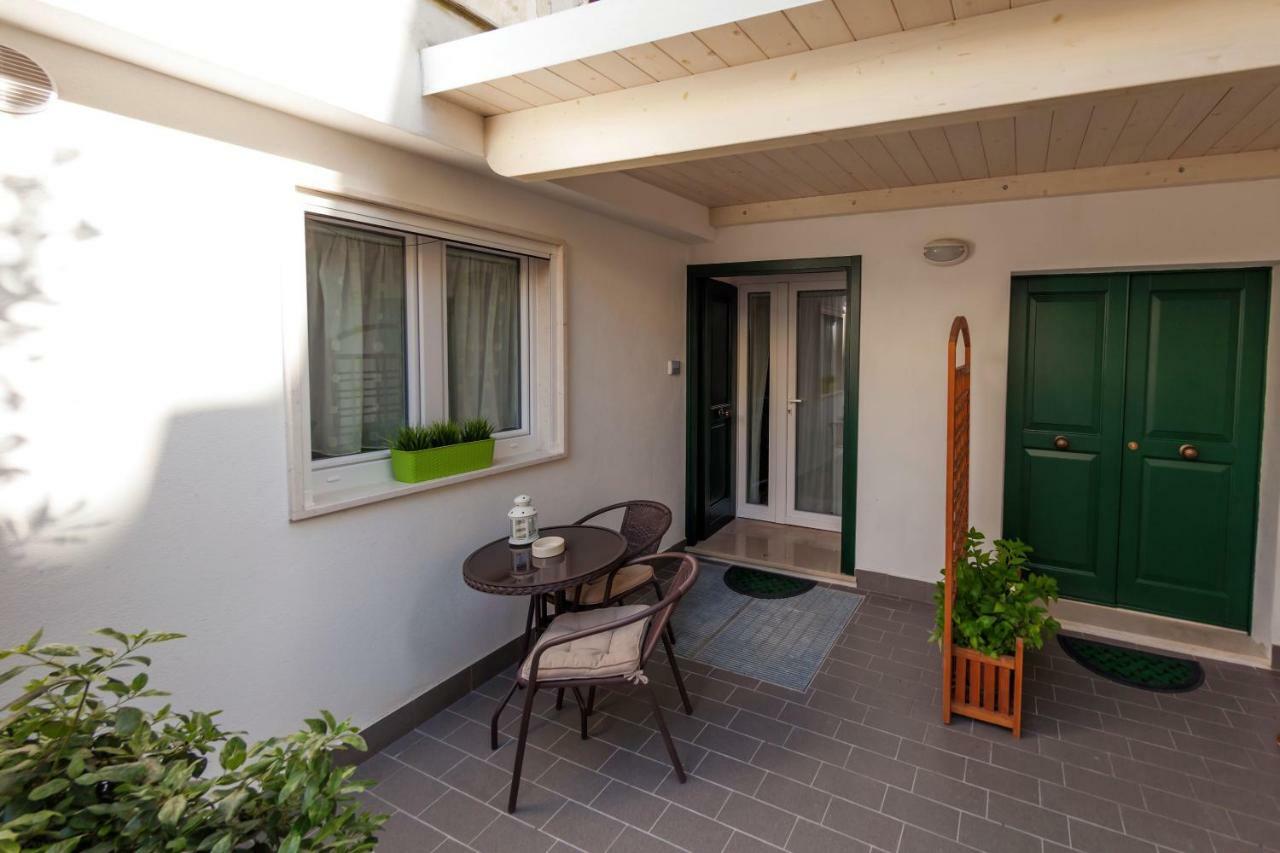 מטרה Casa Vacanza L'Alloro 2 מראה חיצוני תמונה